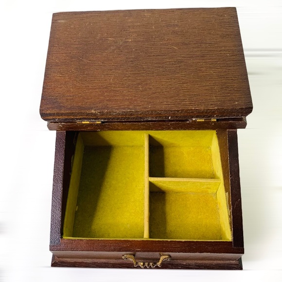 Antique Vintage Wood Jewelry Box, Made in Japan - Picture 11 of 14